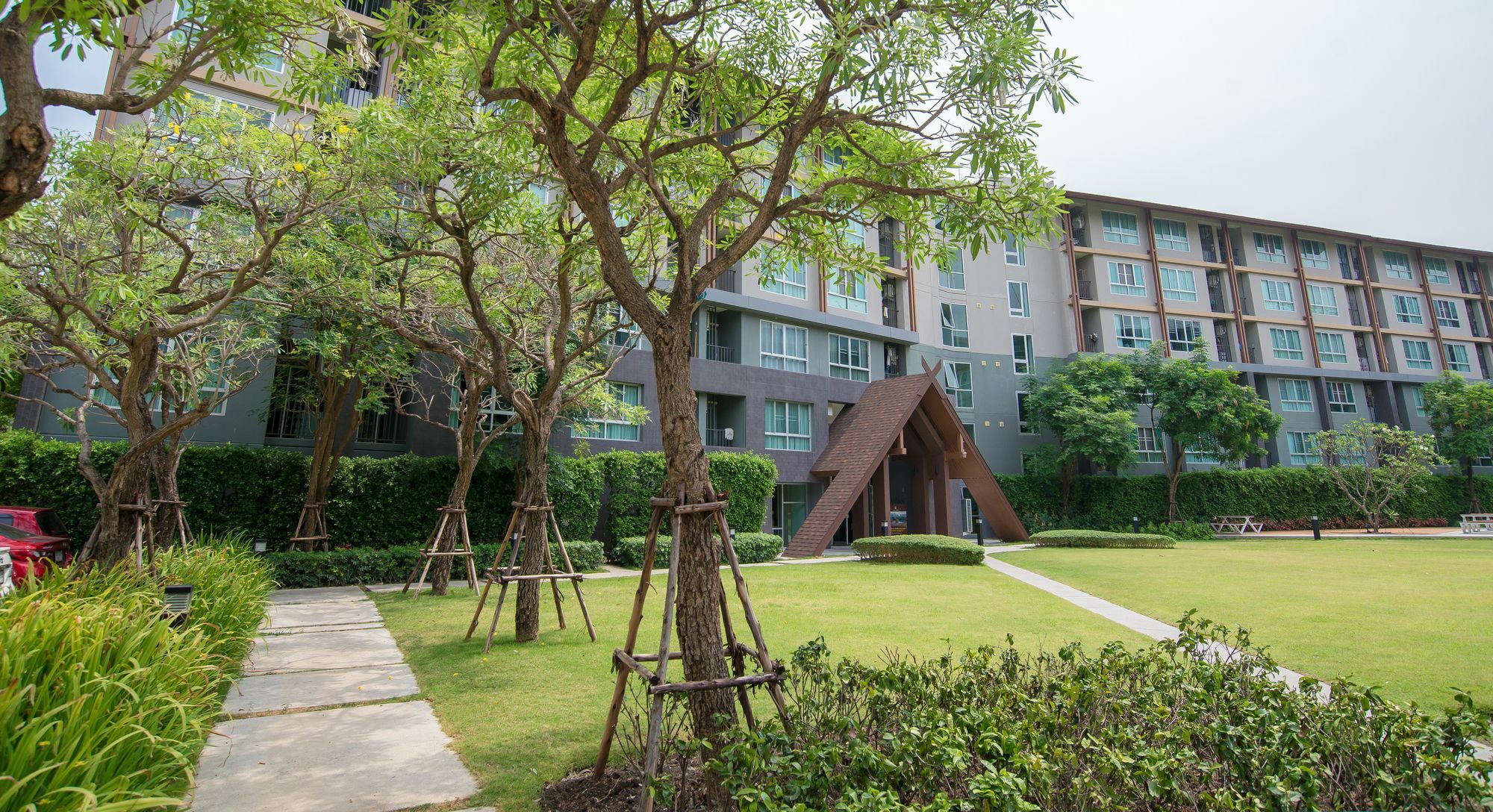 Hoc Daily Apartment チエンマイ エクステリア 写真